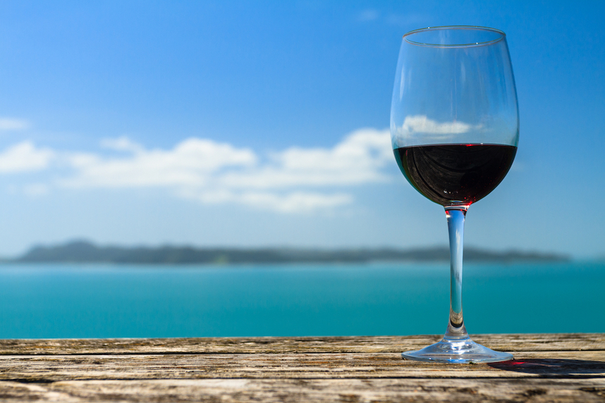 Welche Rotweine darf man im Sommer khl genieen?