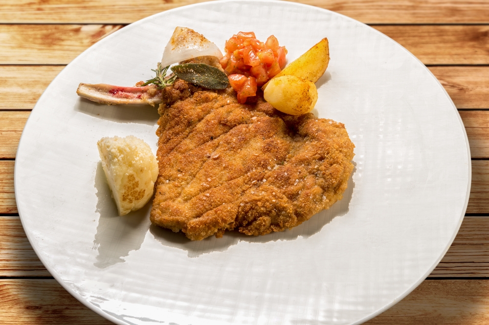 cotoletta alla milanese cotoletta alla milanese