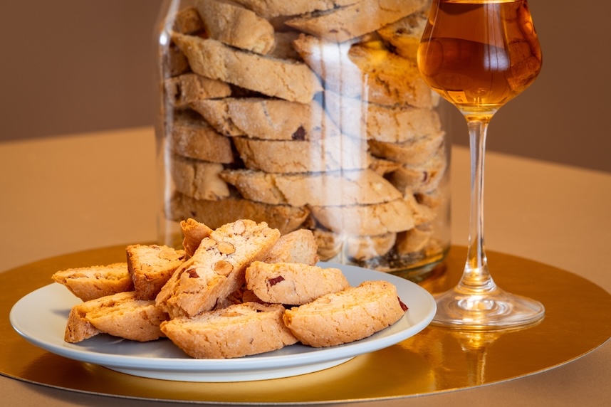 sussweine vin santo und cantucci sussweine vin santo und cantucci